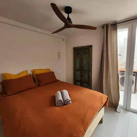 La Casa Rosie, Charme Paisible A Les Flots
